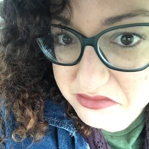 Meet your Posher, Lindsey